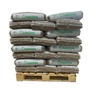 300 Kg de Granulés de bois 100% naturel pour le chauffage. 20 sacs de 15 Kg